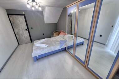 Vânzare - Apartament în Center,  Varna