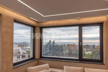 Vânzare - Apartament în Briz,  Varna