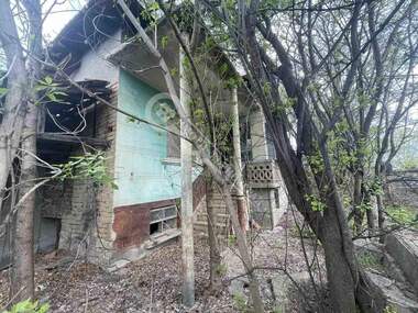 For sale - House in Karaisen,  Veliko Tyrnovo