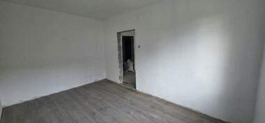 Vânzare - Apartament în Botuneț,  Sofia