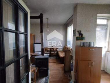 For sale - Apartment in Ovcharski,  Haskovo
