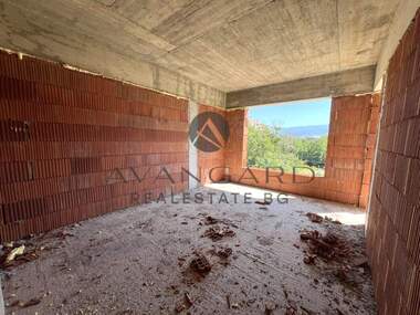 For sale - Apartment in Kiuchuk Parij,  Plovdiv