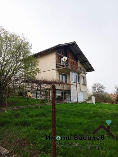 Продажба - Къща в Сливница,  София Област