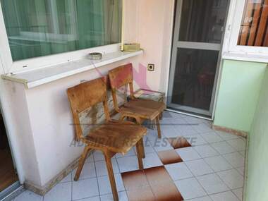 For rent - Apartment in Kolhozen pazar,  Varna