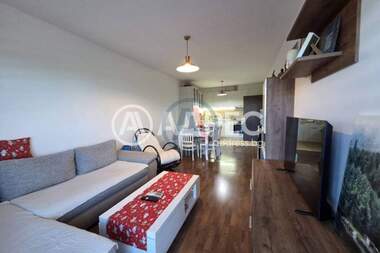 Vânzare - Apartament în Priselți,  Varna