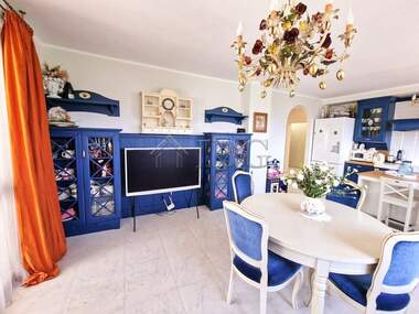 Vânzare - Apartament în Nesebăr,  Burgas