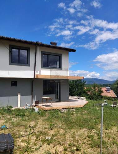 For sale - House in Sovoliano,  Kiustendil