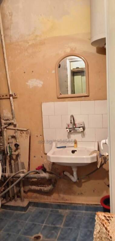 Vânzare - Apartament în Hale,  Iambol
