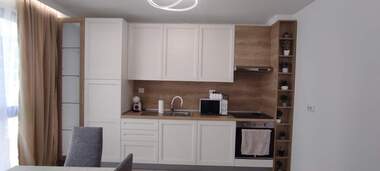 Închiriere - Apartament în Hristo Smirnenski,  Plovdiv