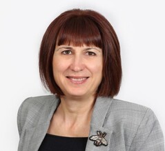 Daniela Nikolova