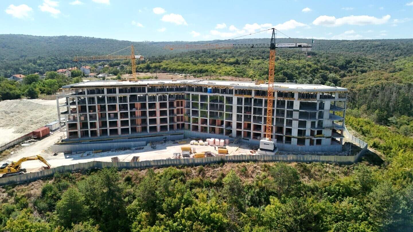 DOMORE, Варна