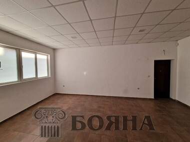 Продажба - Офис в Център,  Русе