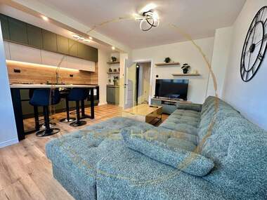 Kira - Apartman olarak Liatno kino Trakia,  Varna