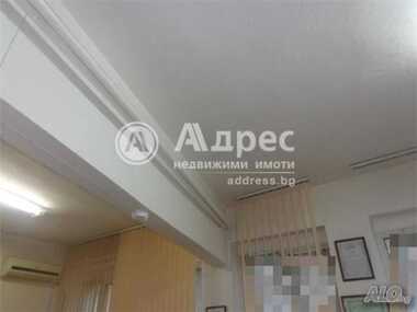 Ενοίκιο - Γραφείο σε Център,  Ямбол