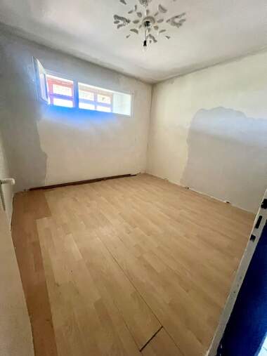 Vânzare - Apartament în Matematiceeska gimnazia-MG,  Stara Zagora