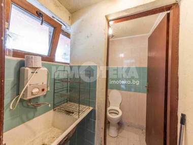 For sale - House in Evksinograd,  Varna