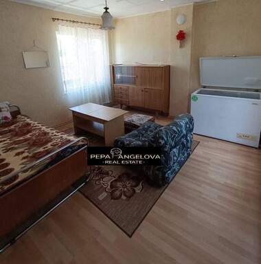 Продажа - Дом в Конуш,  Пловдив