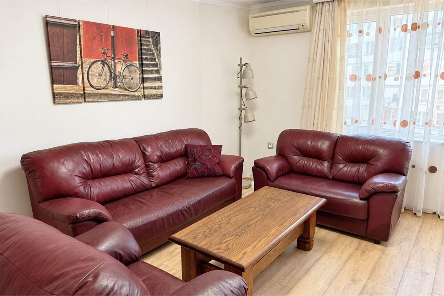 Cu trei camere Apartament în Ceaîka, Varna – fotografia 2