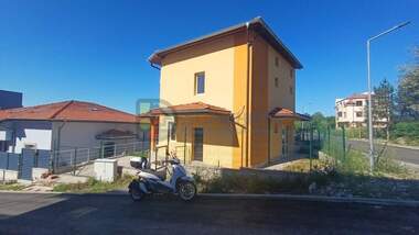 Închiriere - Casă în Țarevo,  Burgas