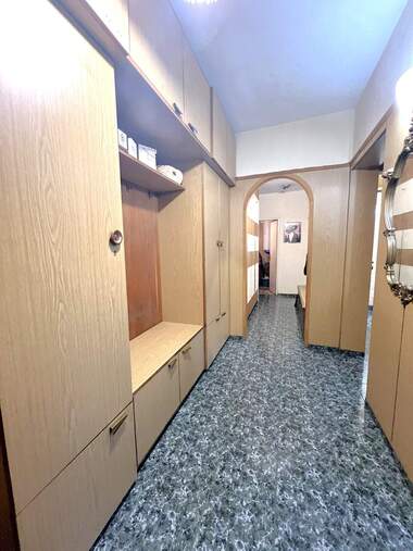 Verkauf - Wohnung in Krasno selo,  Sovia