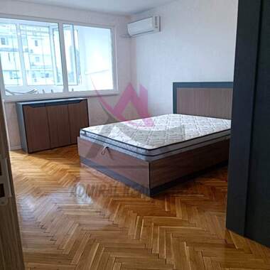 Închiriere - Apartament în Ceaîka,  Varna