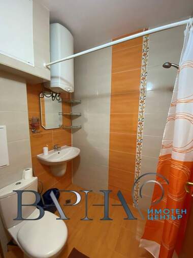 Наем - Апартамент в Чайка,  Варна