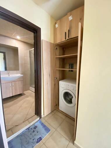 Închiriere - Apartament în Slaveîkov,  Burgas