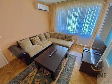 Miete - Wohnung in Zentar,  Burgas