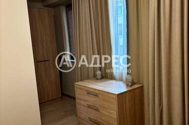 Аренда - Квартира в Център,  Варна