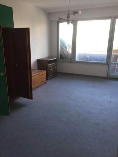 Închiriere - Apartament în Izgrev,  Burgas