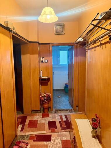 Vânzare - Apartament în Țentăr,  Vrața