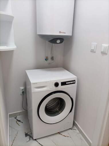 Miete - Wohnung in Bratia Miladinowi,  Burgas