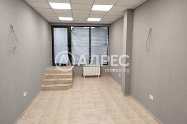 Ενοίκιο - Κατάστημα σε Център,  София
