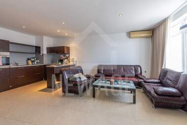 Vânzare - Apartament în Alen mak,  Varna