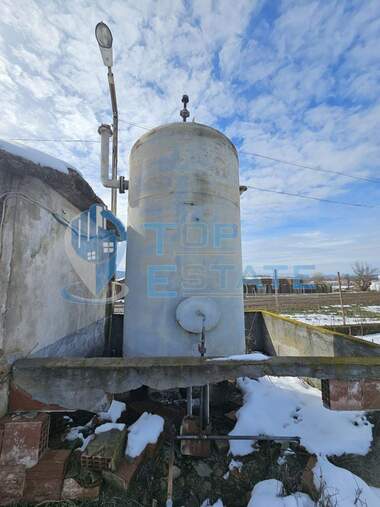 Продажба - Промишлено помещение в Промишлена зона - Запад,  Велико Търново