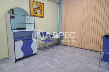 Ενοίκιο - Γραφείο σε Център,  Пловдив
