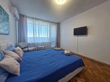 Miete - Wohnung in Lazur,  Burgas