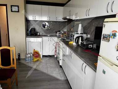 Verkauf - Wohnung in Idealen zentar,  Pazardjik