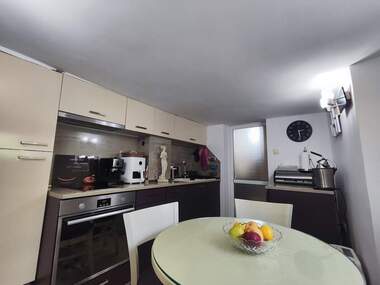 Продажа - Квартира в Централна поща,  Варна