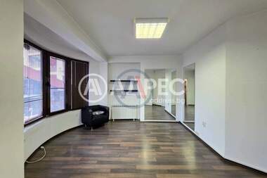 Продажа - Квартира в Южен парк,  София
