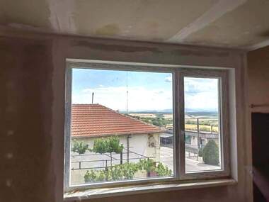 For sale - House in Briast,  Haskovo