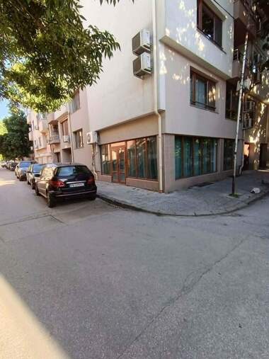 Satış - Dükkan/Ofis/Depo/Güzellik salonu/Yer/Diş ofisi olarak Kiuçuk Parij,  Plovdiv