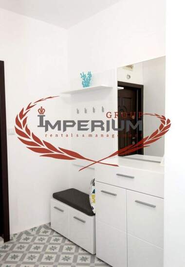 Închiriere - Apartament în Business Hotel,  Varna