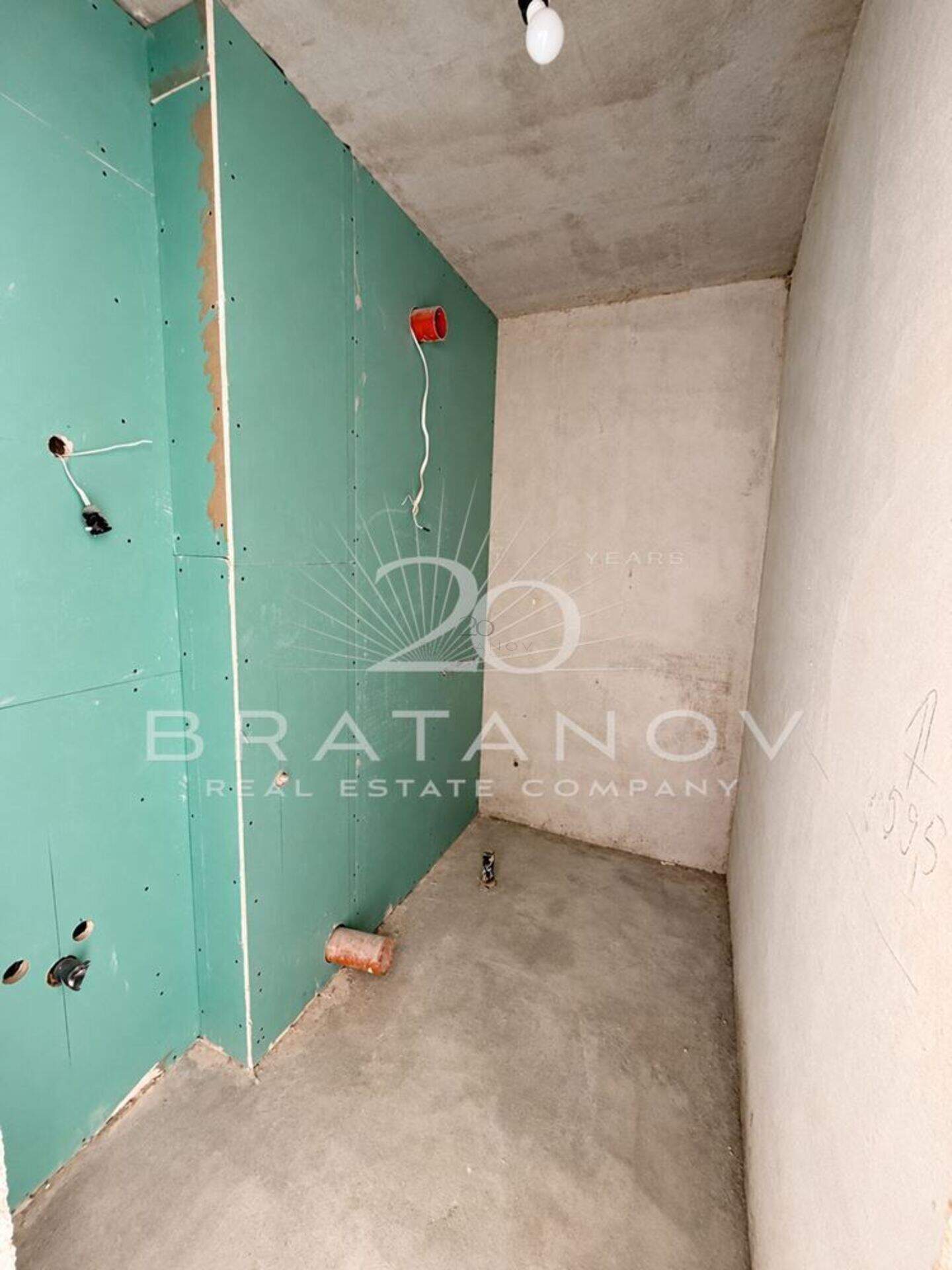 Cu trei camere Apartament în Slaveîkov, Burgas – fotografia 7