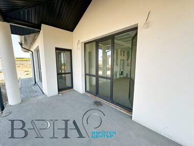 For sale - House in Kichevo,  Varna