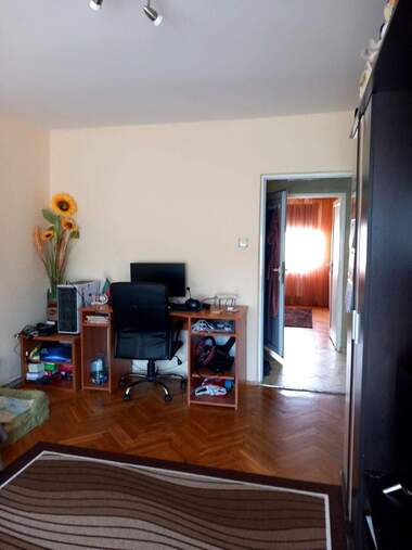 Vânzare - Apartament în Levski,  Varna