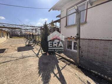 Продажба - Къща в Генерал Киселово,  Варна