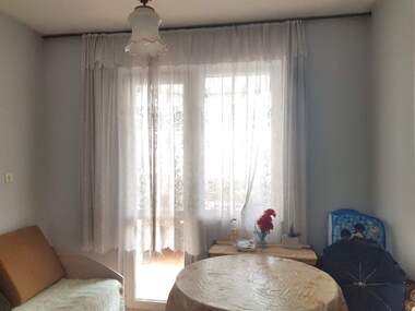 Продажба - Апартамент в Дружба 3,  Русе
