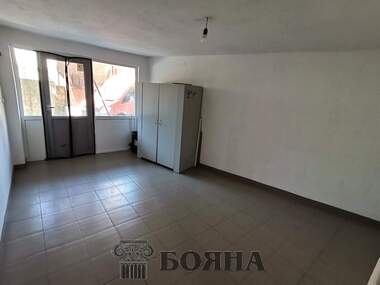 Kira - Ofis/Dükkan/Güzellik salonu/Diş ofisi olarak Center,  Ruse