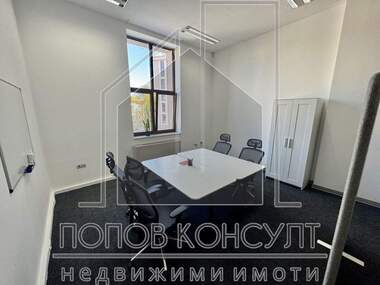 Наем - Офис в Център,  Пловдив